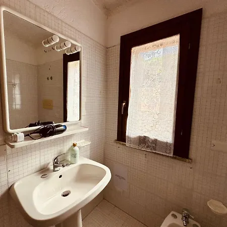 Oleandro, * Rena Majore