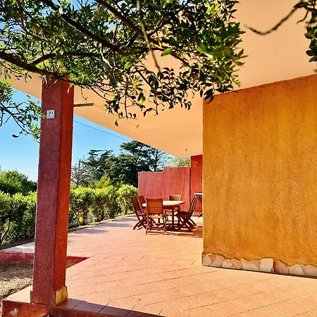 Dom wakacyjny Oleandro,